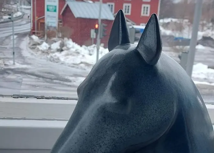 Pikkukaupungin Sydamessa *